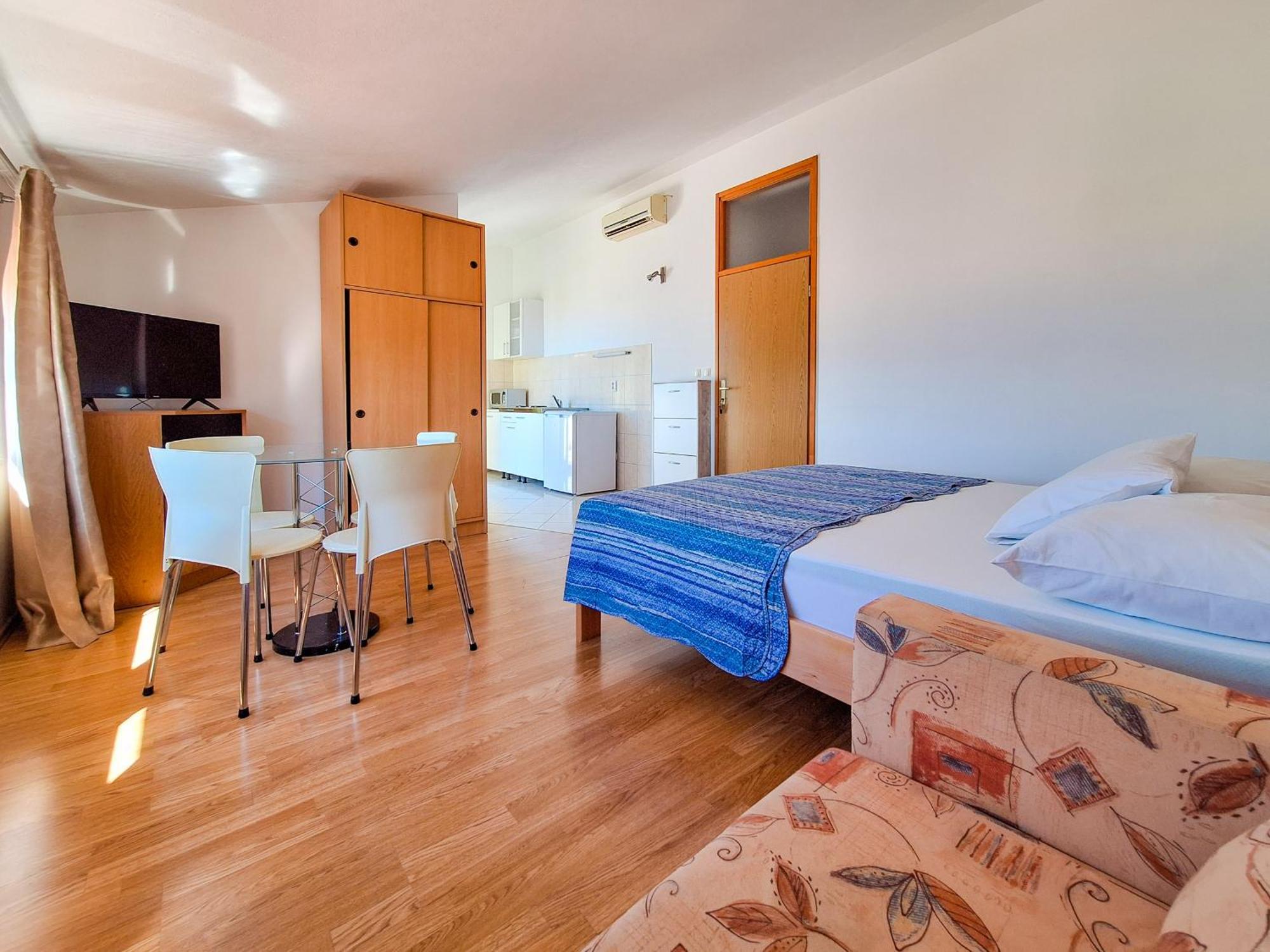 Apartments Maria Дуче Экстерьер фото